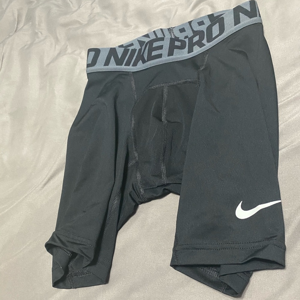 Men’s Nike SMALL tight CrossFit spandex sliders